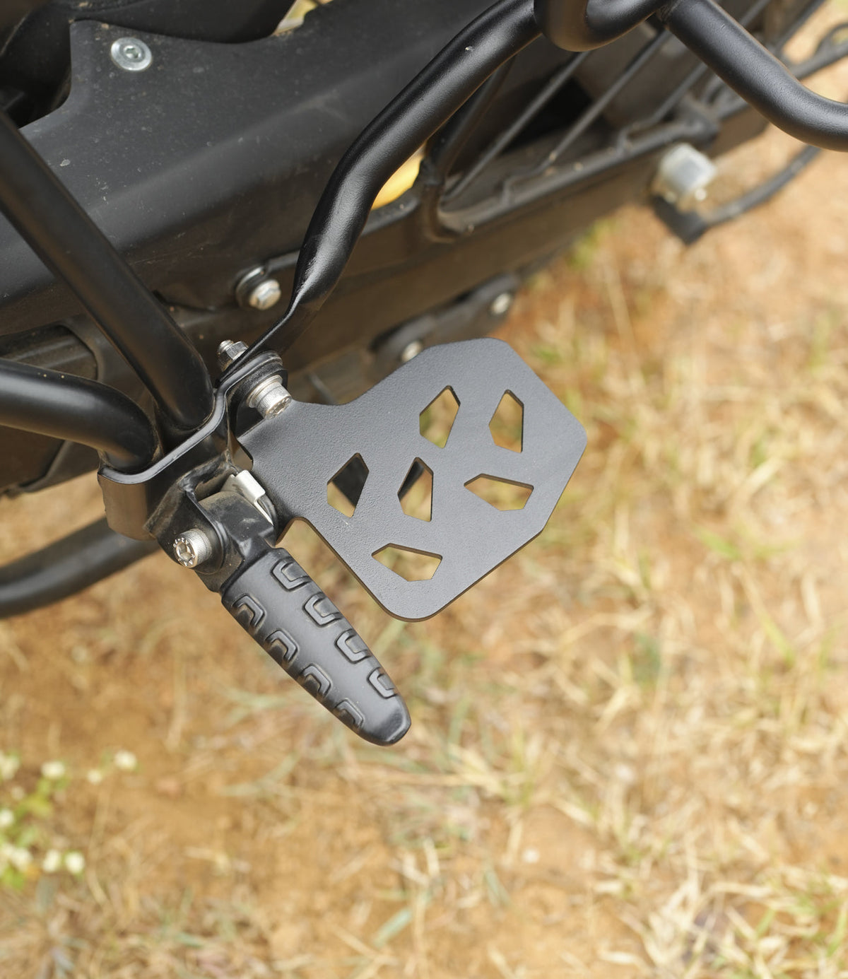 HIMALAYAN 450 - FOOTREST (SET) | Moto Torque