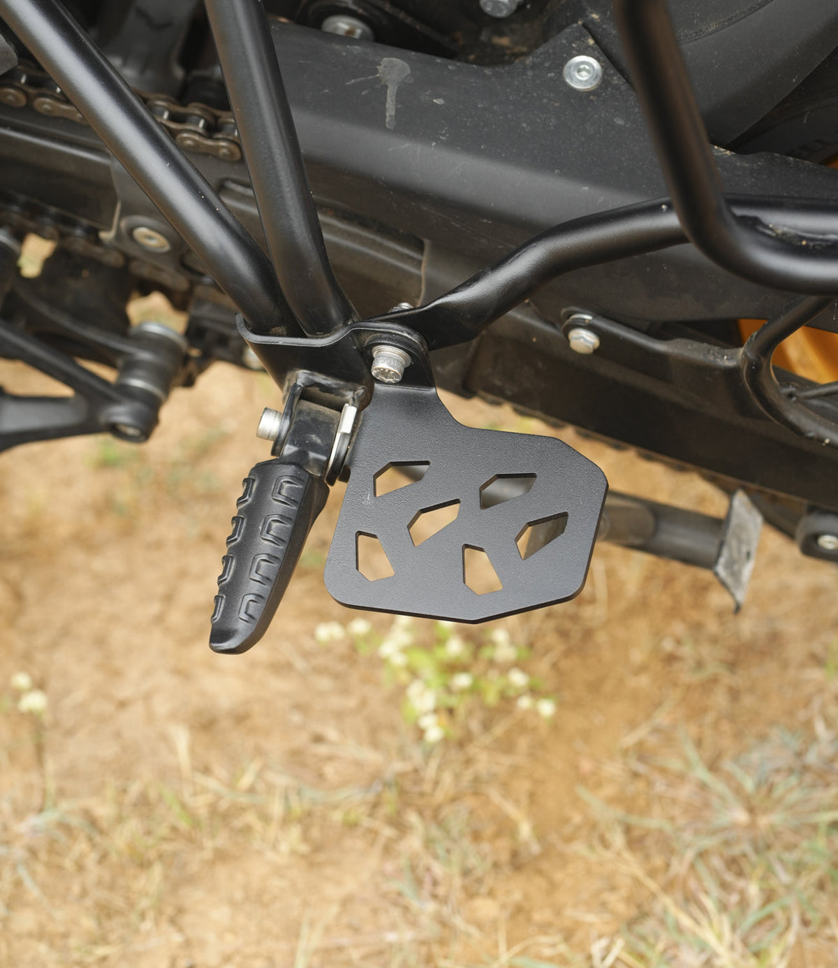 HIMALAYAN 450 - FOOTREST (SET) | Moto Torque