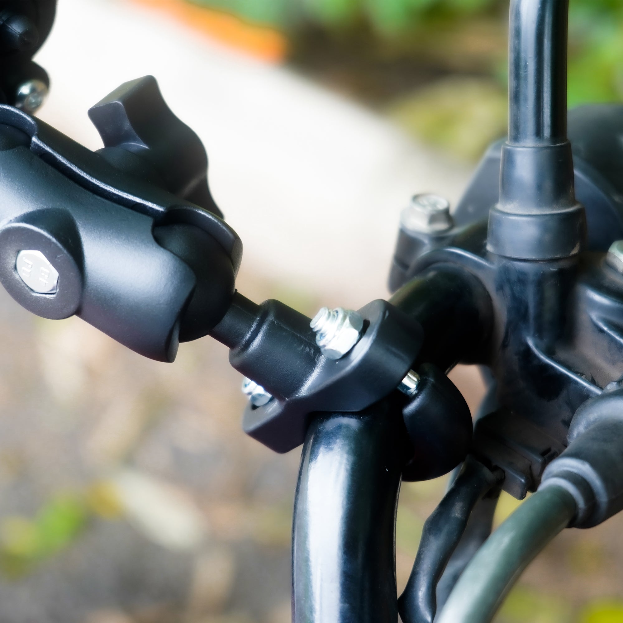 LGP Spider Mobile Holder – Ultimate Stability & Shock Absorption
