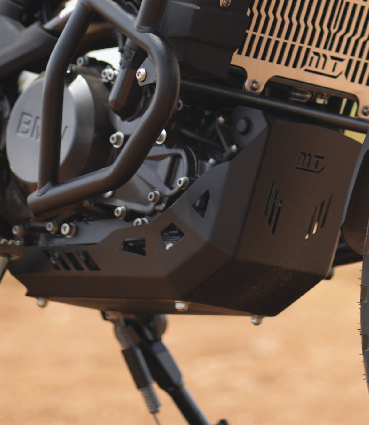BMW G310 GS - ENGINE GUARD (BASH PLATE) | Moto Torque