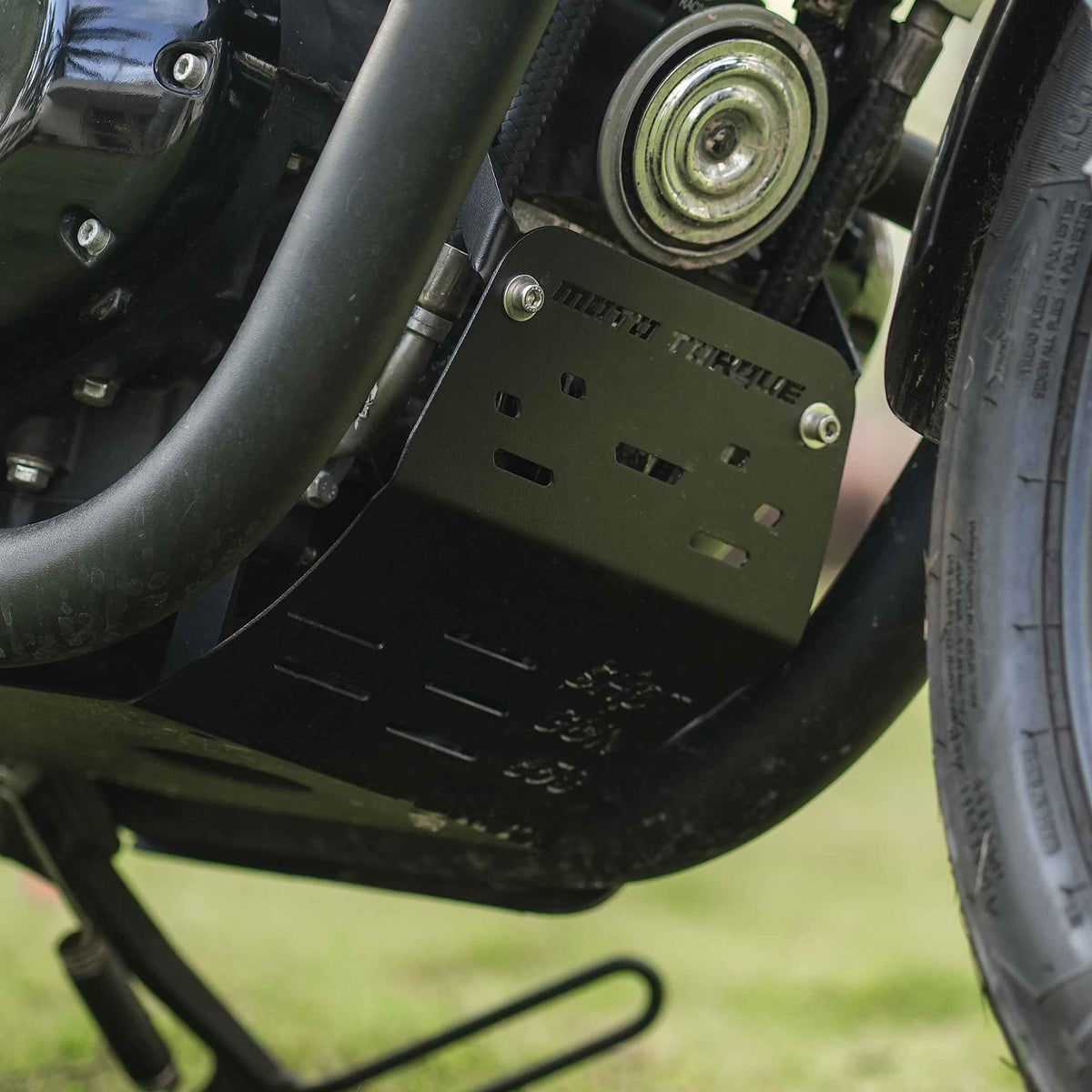ENGINE GUARD FOR ROYAL ENFIELD SHOTGUN 650 | Moto Torque