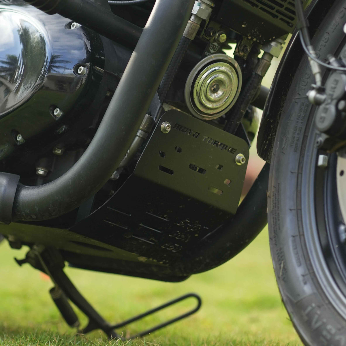 ENGINE GUARD FOR ROYAL ENFIELD SHOTGUN 650 | Moto Torque