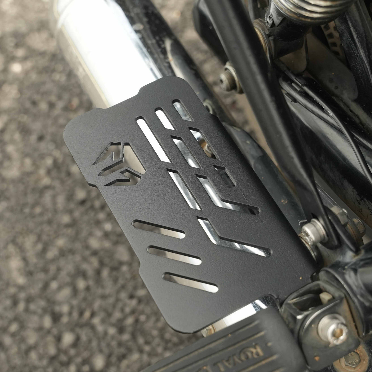 FOOTREST FOR  METEOR 350 (ONLY RIGHT SIDE) | Moto Torque