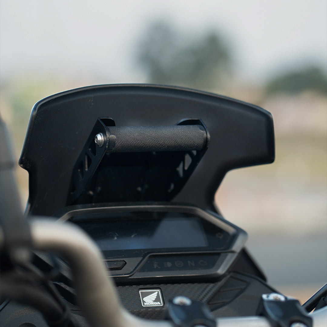 GPS MOUNT FOR HONDA CB 200X | Moto Torque